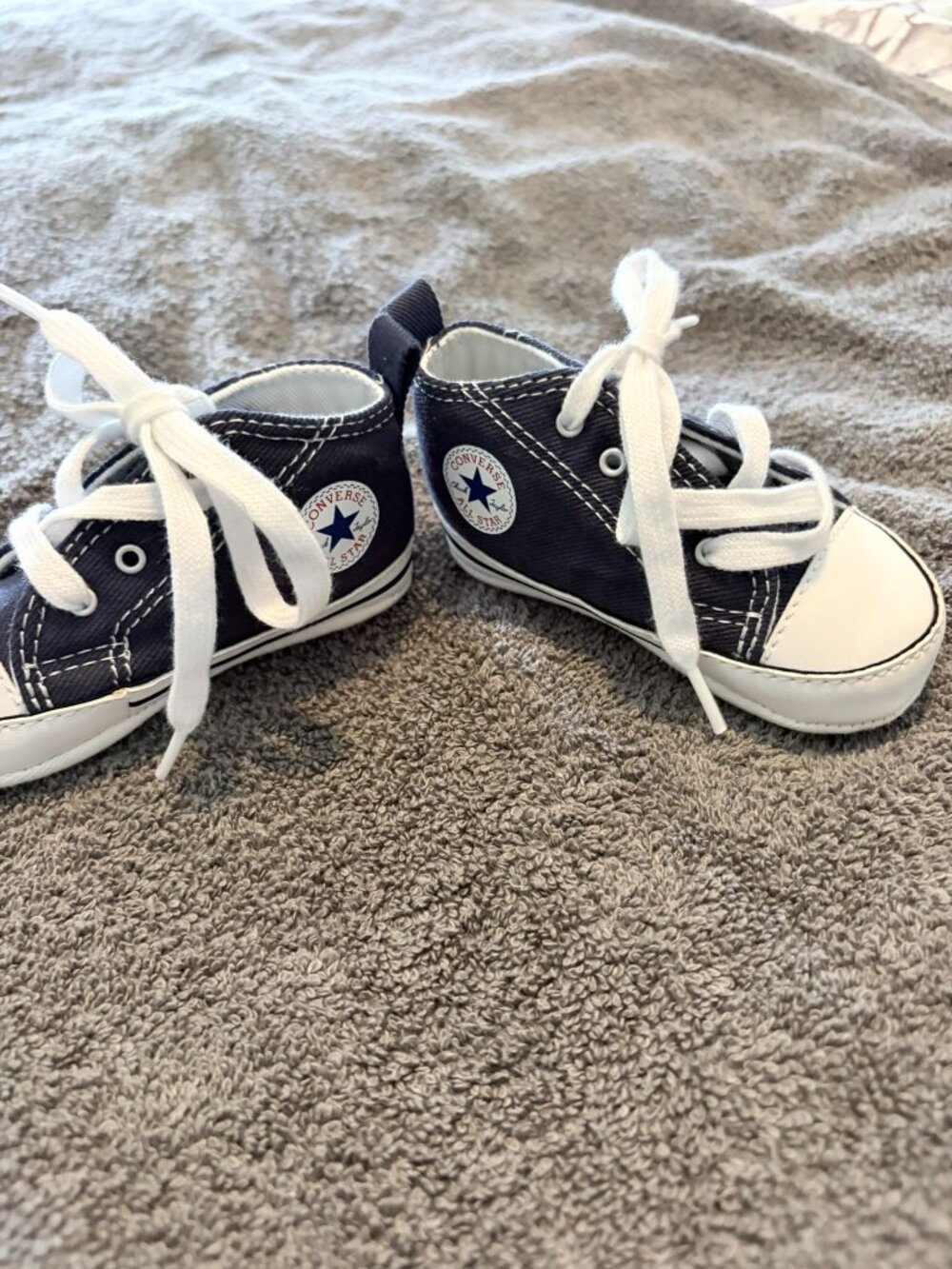 Converse All Stars Infant Shoes Size 3 NWOT